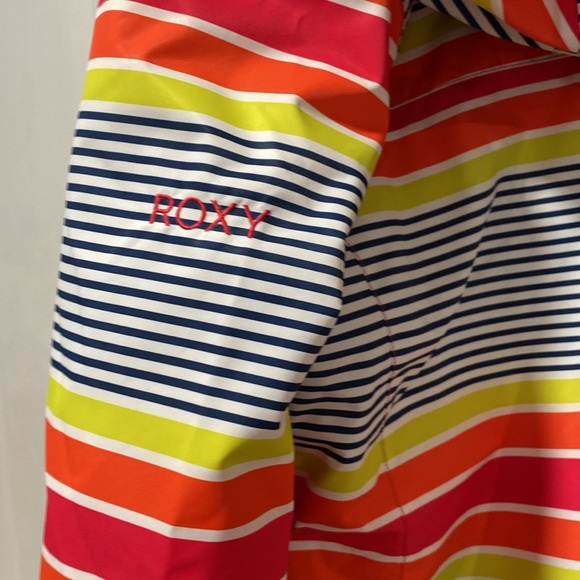 Women’s Roxy Ski/Snow hooded Jacket. size XL. - Picture 8 of 11